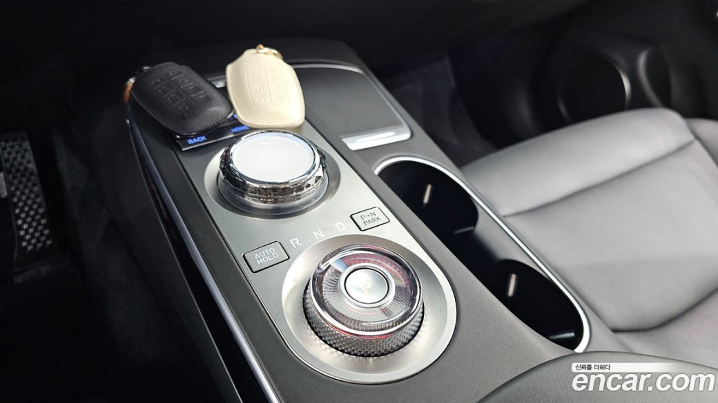 Genesis GV70 2.5T Gasoline AWD, 2024