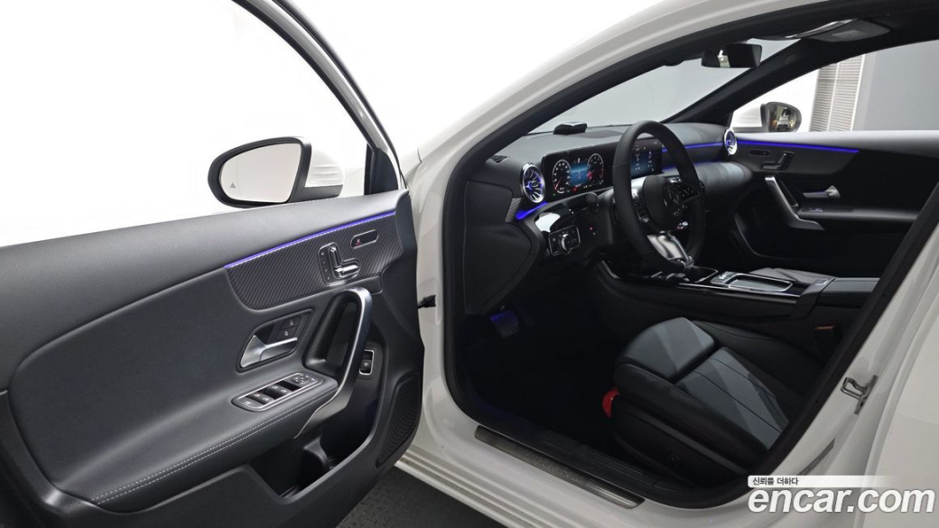 Mercedes-Benz A-Class A220 Sedan, 2026