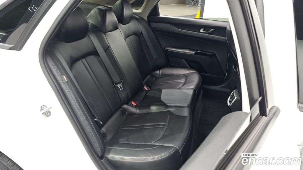 Kia K5 2.0, 2022