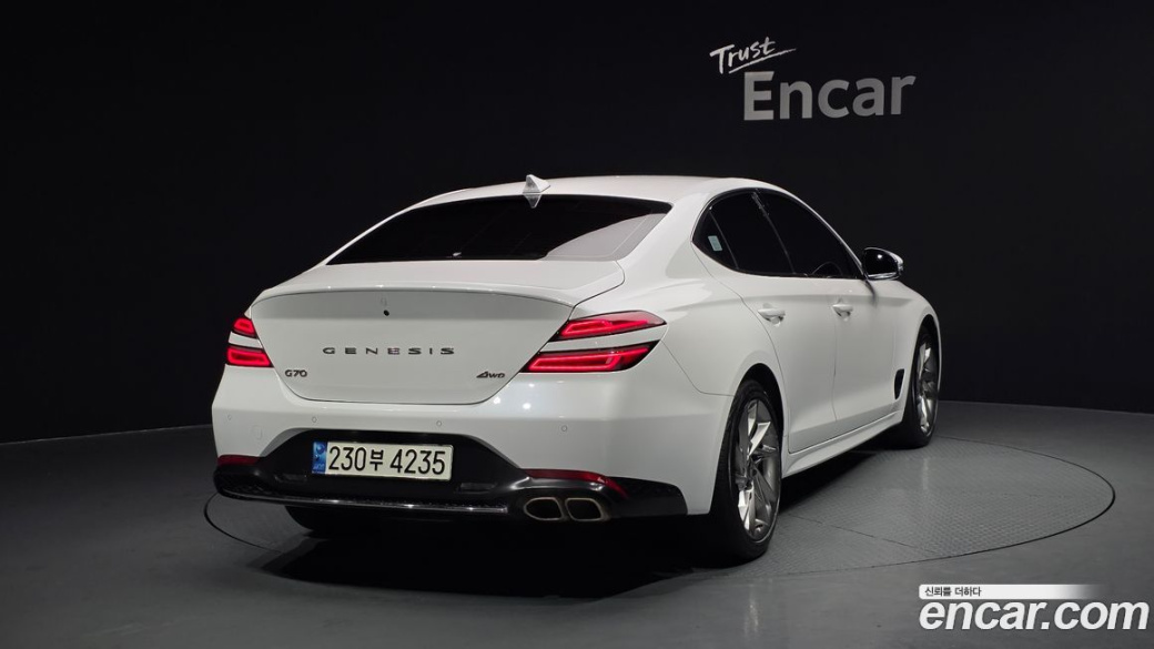 Genesis G70 Gasoline 2.0T 4WD, 2021