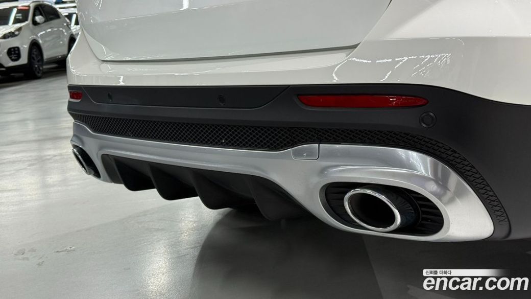 Mercedes-Benz GLB-Class AMG GLB35 4MATIC, 2025