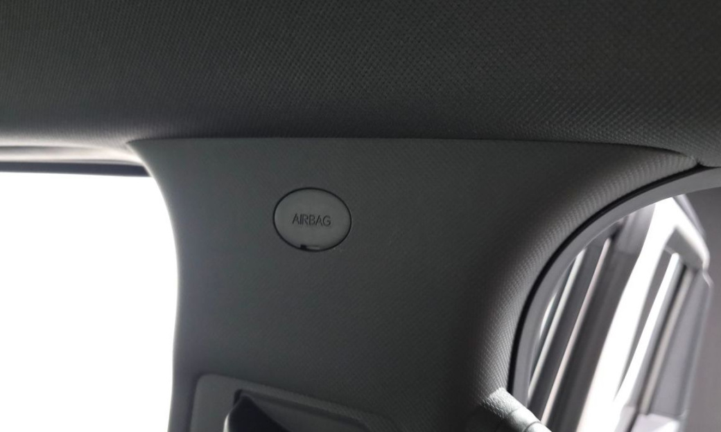 Kia Tasman 2.5T Gasoline 4WD, 2026