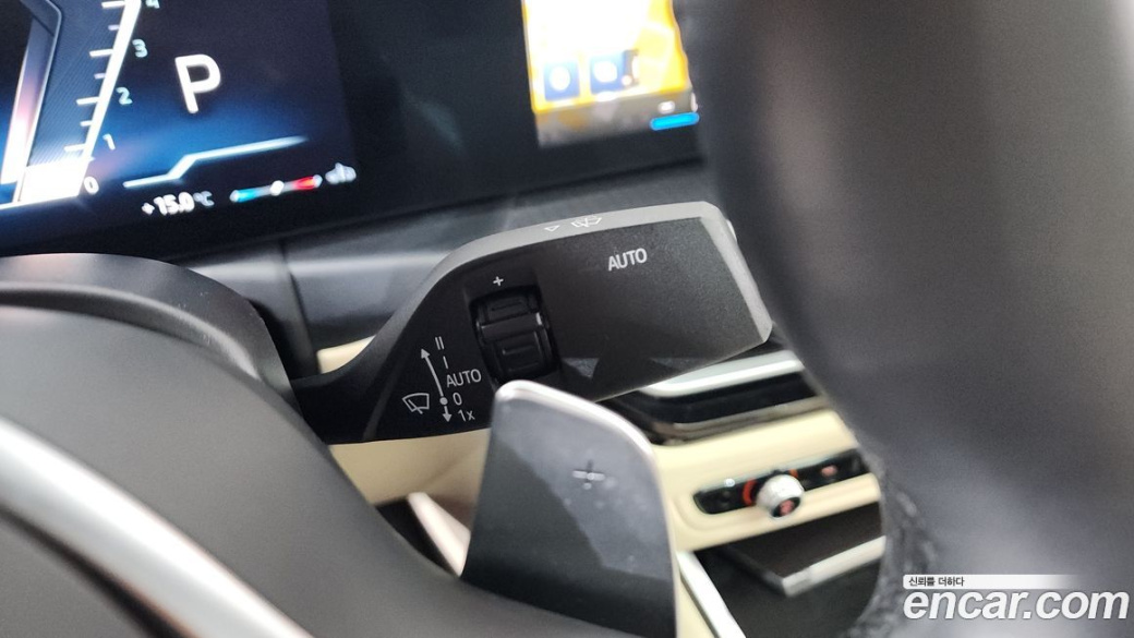 BMW 3-Series 320i M Sport, 2023