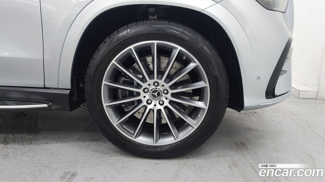 Mercedes-Benz GLE-Class GLE450 4MATIC, 2025