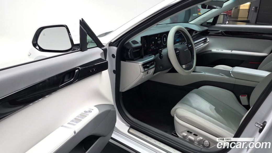 Hyundai Grandeur 2,5 Gasoline 2WD, 2025