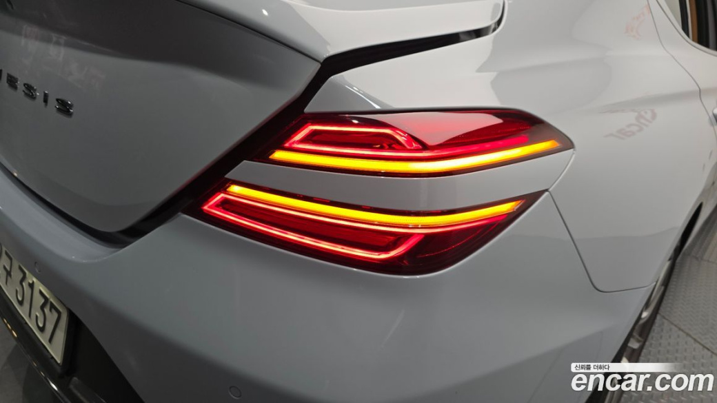 Genesis G70 Gasoline 2.0T 2WD, 2021