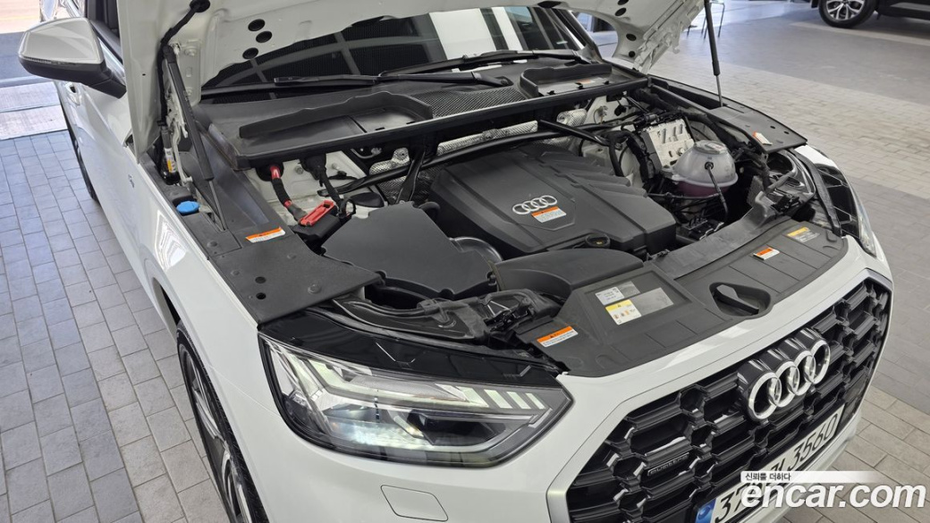 Audi Q5 45 TFSI Quattro Premium, 2022