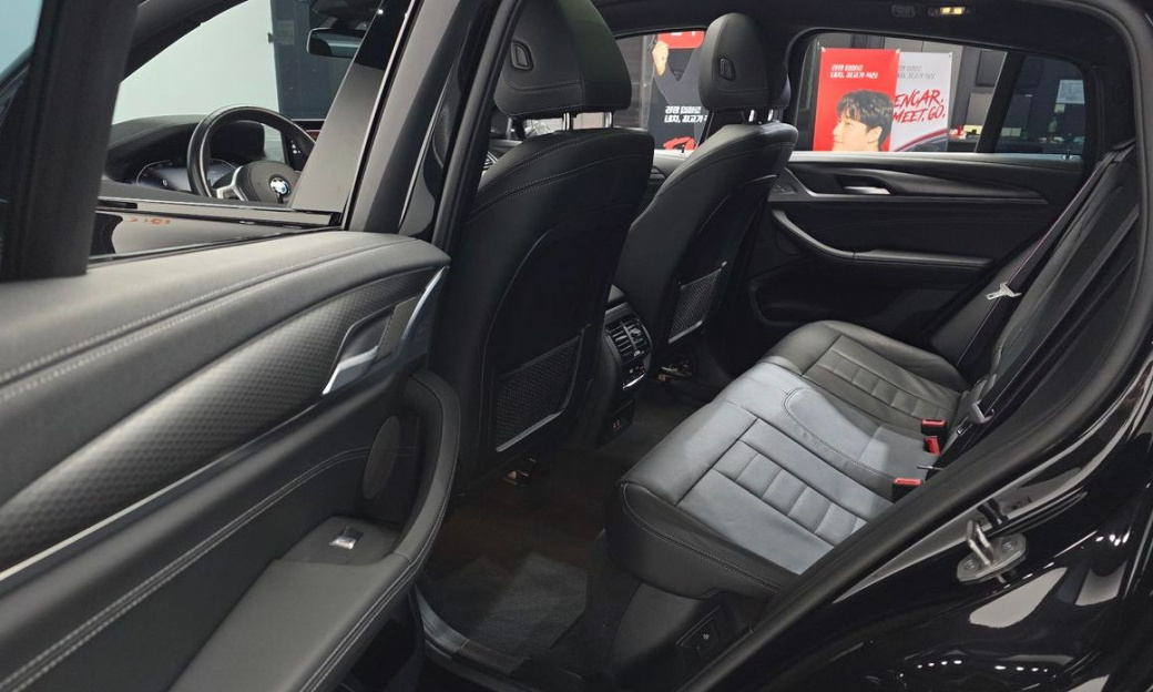BMW X4 xDrive20i M Sports Pro, 2023