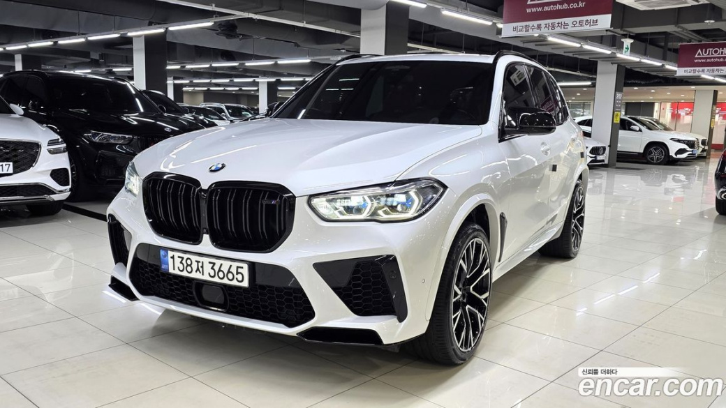 BMW X5M 4.4 Competition, 2022