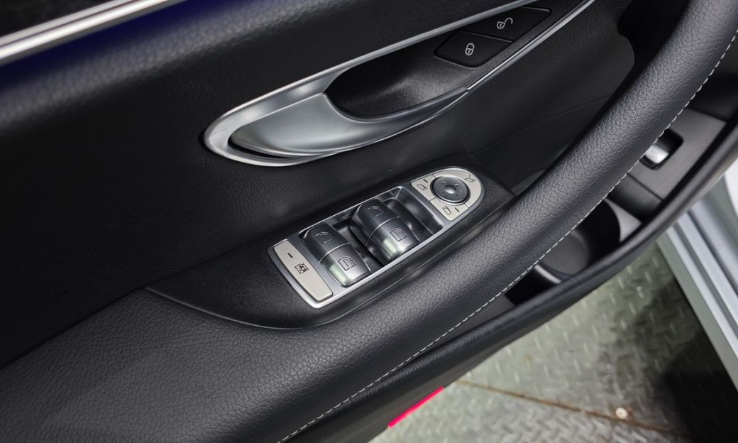 Mercedes-Benz E-Class E250 Avantgarde, 2022