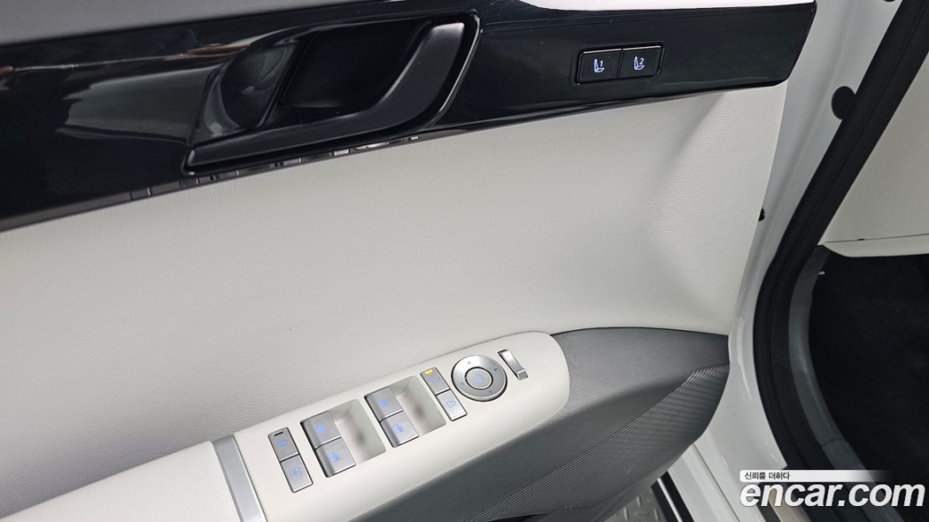 Hyundai Grandeur 2,5 Gasoline 2WD, 2023