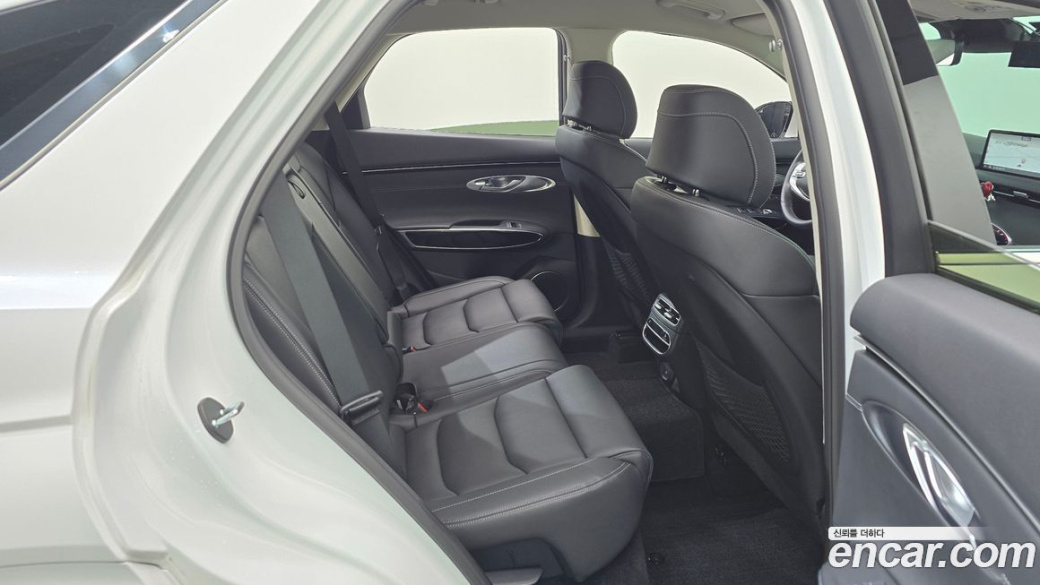 Genesis GV70 2.5T Gasoline 2WD, 2022