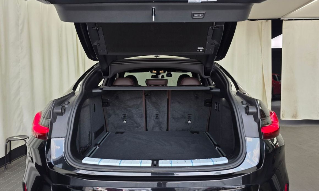 BMW X4 xDrive20d M Sport, 2025