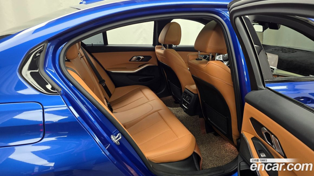 BMW 3-Series 320d M Sport, 2022