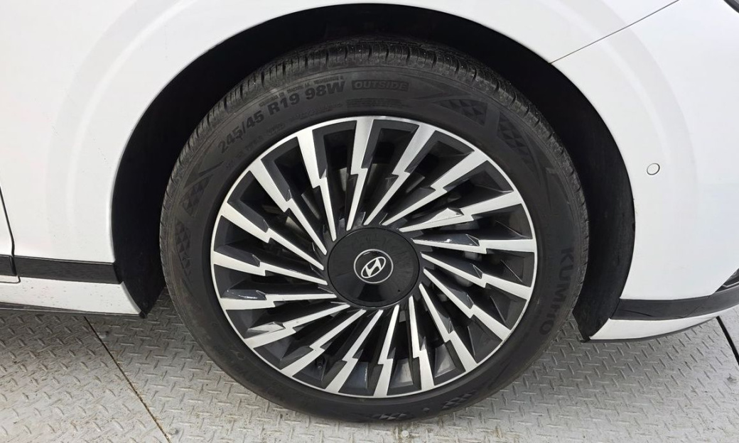 Hyundai Grandeur 2,5 Gasoline 2WD, 2023