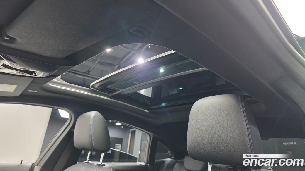 BMW 2-Series 220i M Sports, 2024