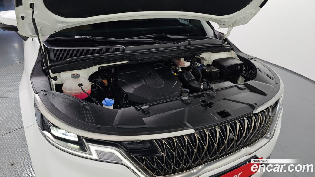 Kia Carnival 9-Seater Noblesse, 2022