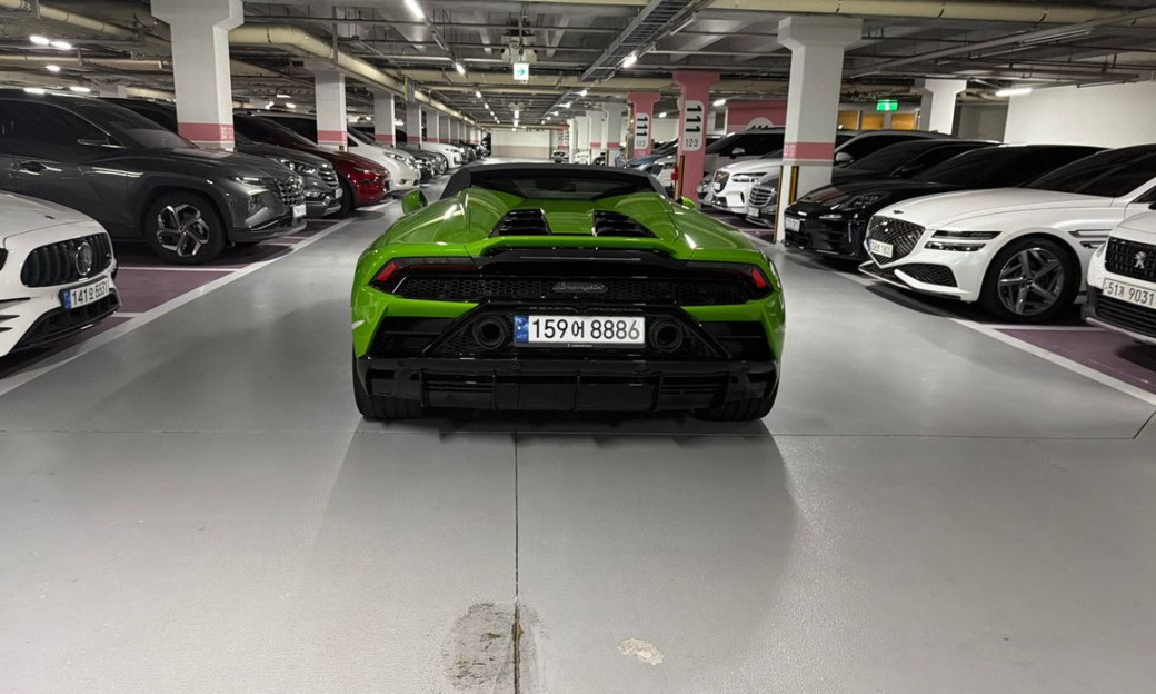 Lamborghini Huracan LP640-4 EVO Spyder, 2023