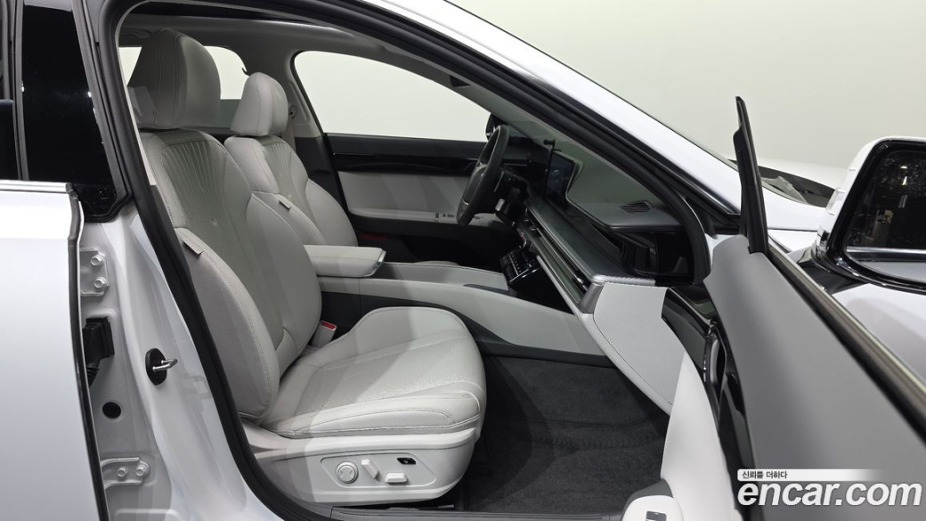 Hyundai Grandeur 2,5 Gasoline 2WD, 2023