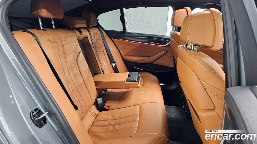 BMW 5-Series 520i M Sport, 2023