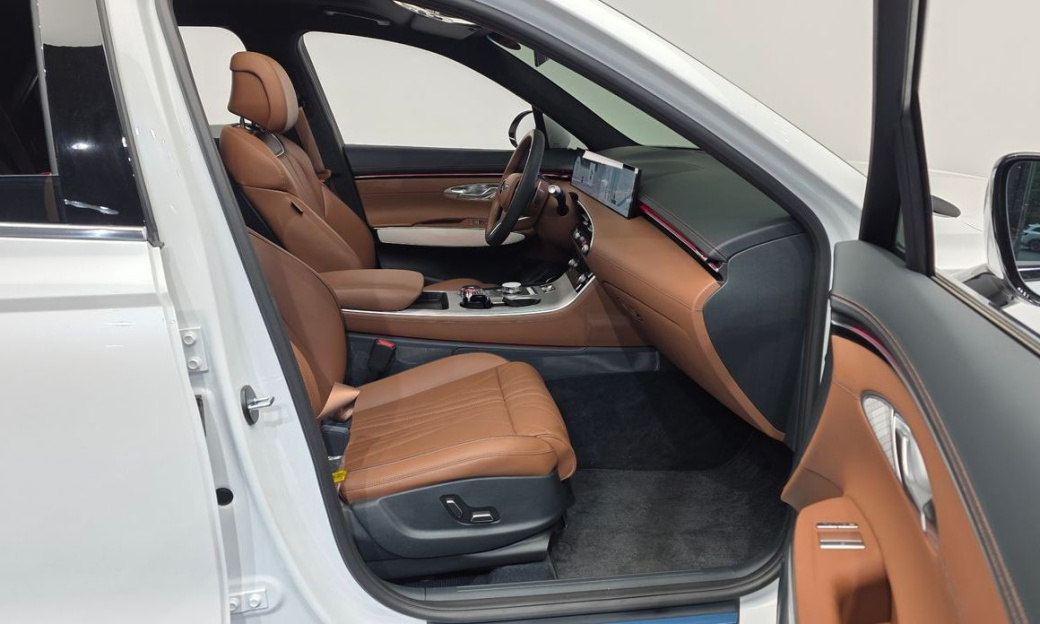 Genesis GV70 2.5T Gasoline AWD, 2026
