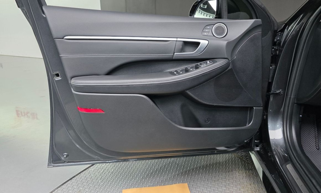 Hyundai Sonata 2.0, 2025