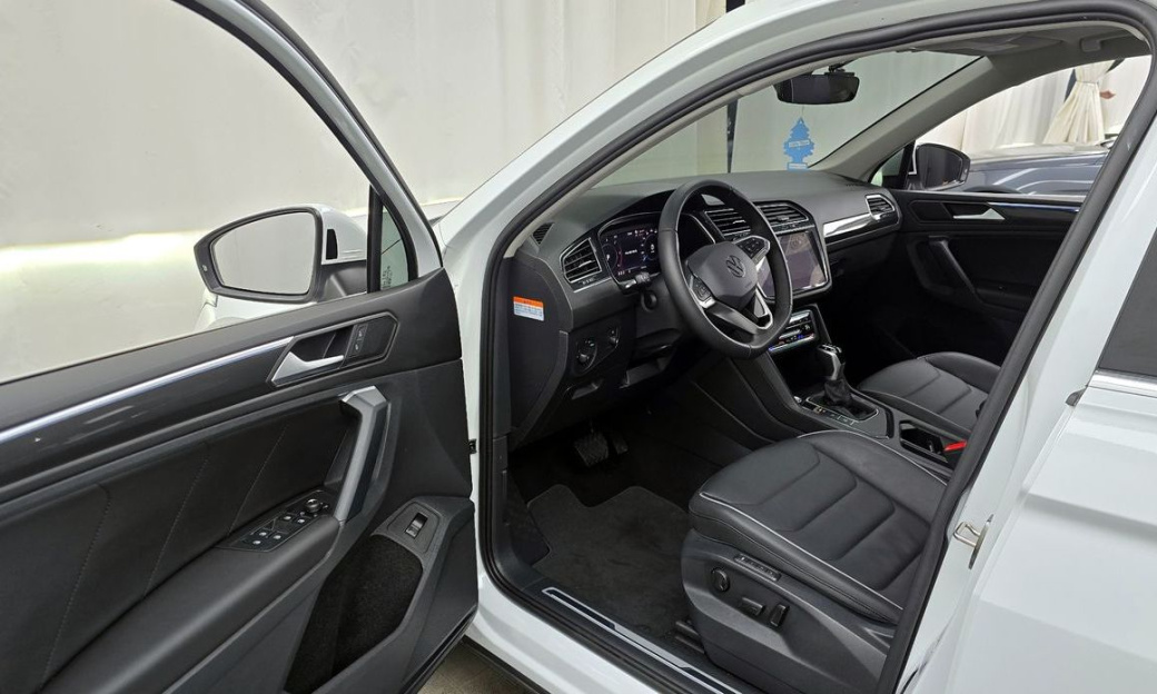 Volkswagen Tiguan 2.0 TDI Prestige, 2024