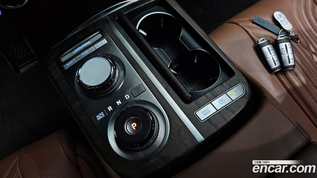 Genesis G80 Gasoline 2.5 Turbo AWD, 2024