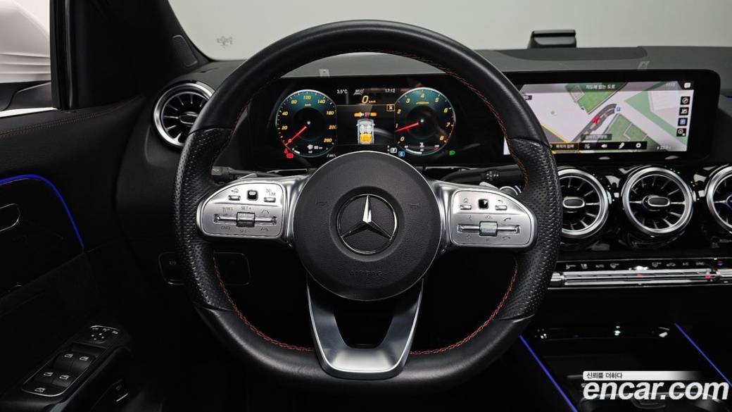 Mercedes-Benz GLA-Class GLA250 4MATIC, 2022