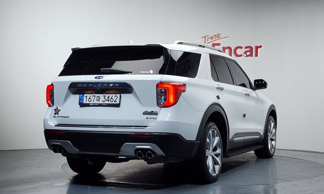 Ford Explorer 3.0 Platinum 4WD, 2022
