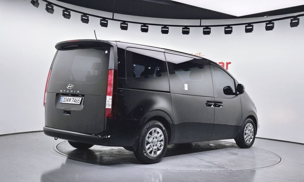 Hyundai Staria Tourer 9-Seater, 2024