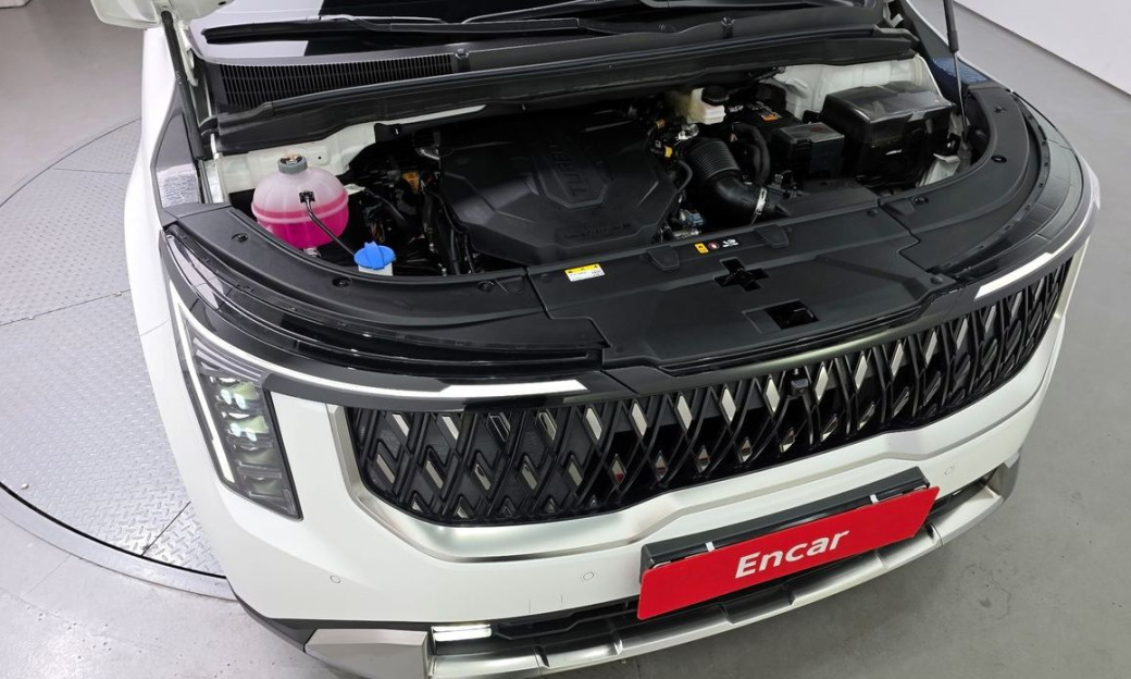 Kia Carnival 7-Seater Noblesse, 2025