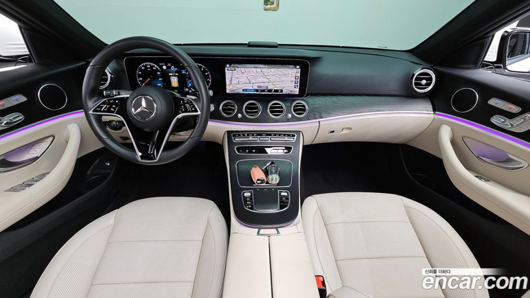 Mercedes-Benz E-Class E250 AMG Line, 2023