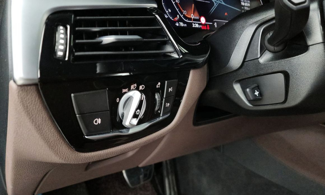BMW Gran Turismo 640i xDrive M Sport, 2022