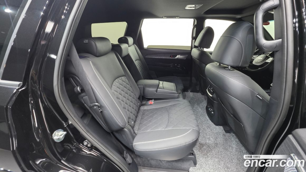 Kia Mohave Diesel 3.0 4WD 5-Seater, 2024