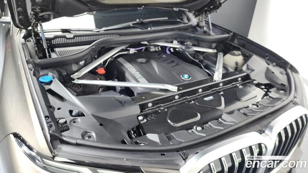 BMW X7 xDrive 40i M Sport 6STR, 2025