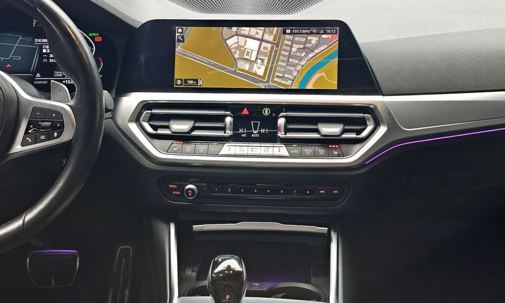 BMW 3-Series 320i M Sport, 2022