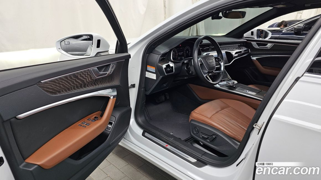 Audi A6 45 TFSI Quattro Premium, 2022