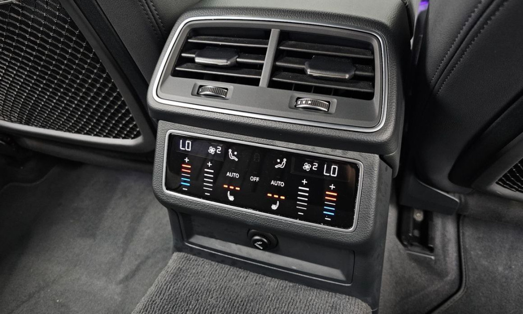 Audi A6 40 TDI Premium, 2021
