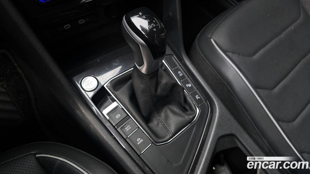 Volkswagen Tiguan 2.0 TSI Prestige, 2024
