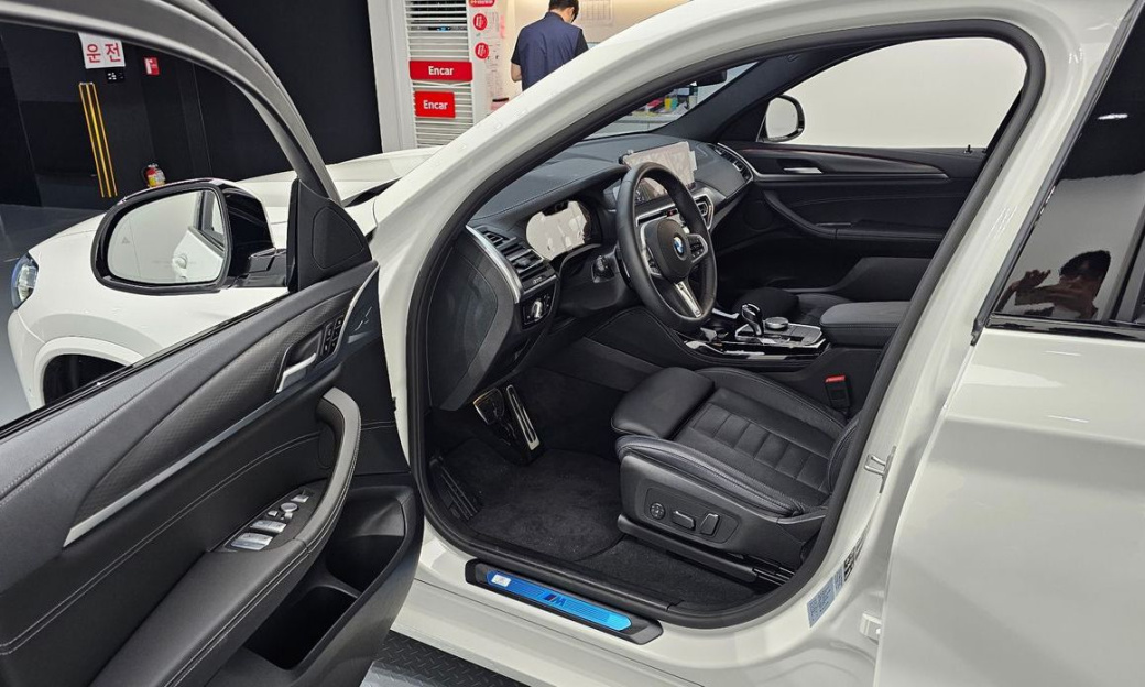 BMW X4 xDrive20d M Sport, 2025