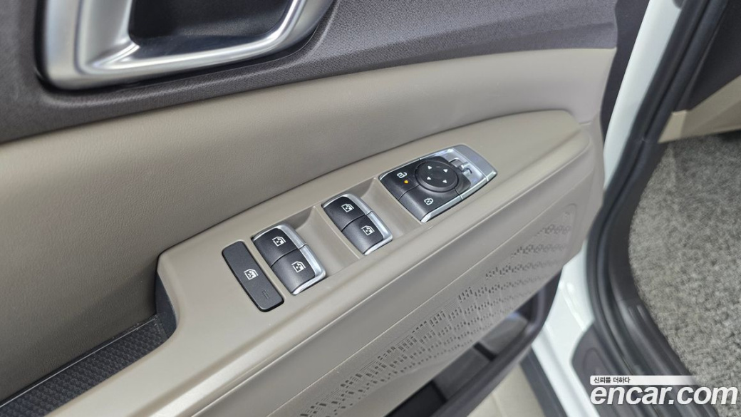 Kia Carnival 9-Seater Noblesse, 2024