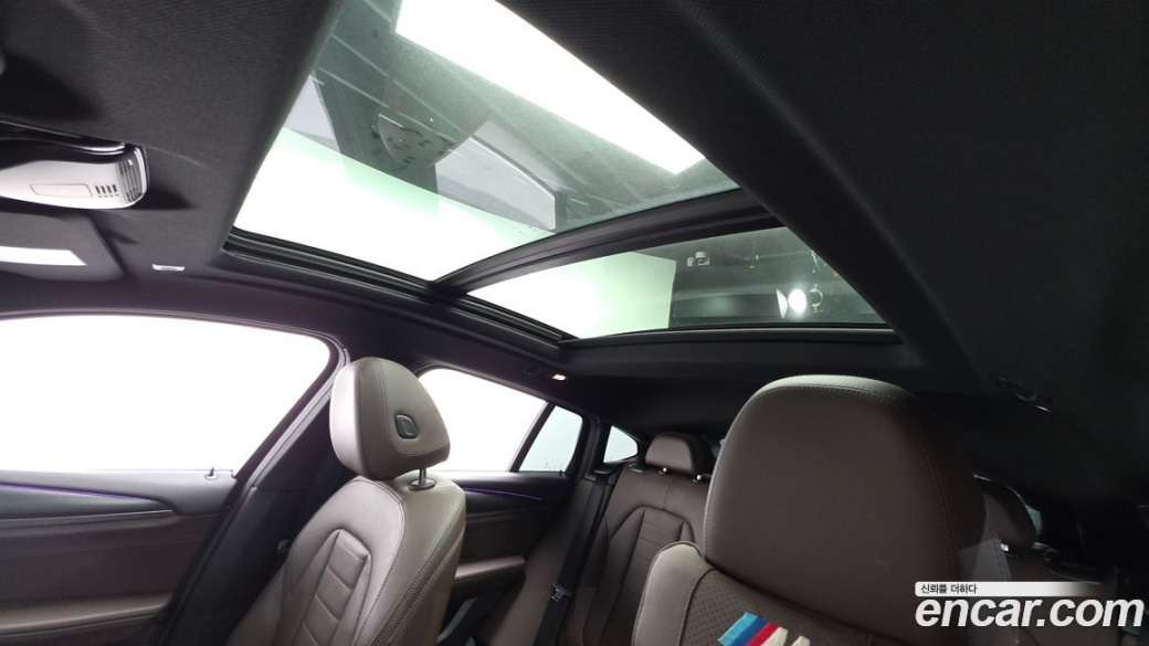 BMW X4 xDrive20i M Sport, 2022