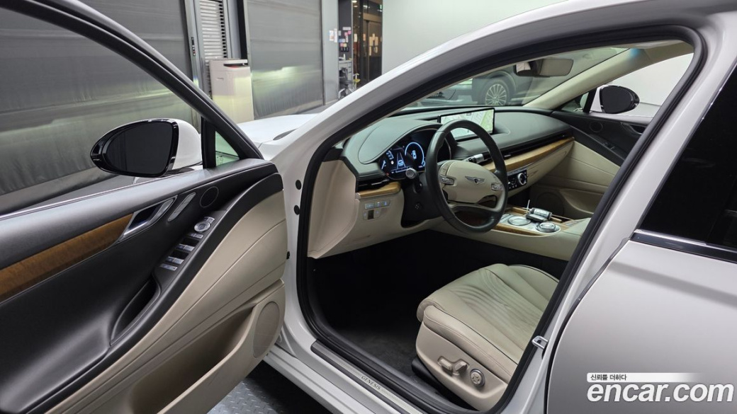 Genesis G80 Gasoline 2.5 Turbo AWD, 2022