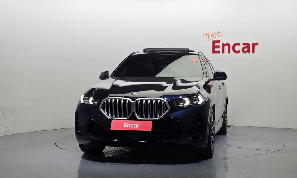BMW X6 xDrive40i M Sport, 2024