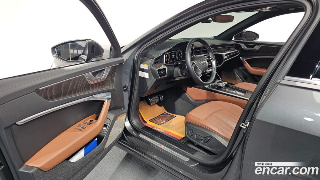 Audi A6 45 TFSI Quattro Premium, 2022