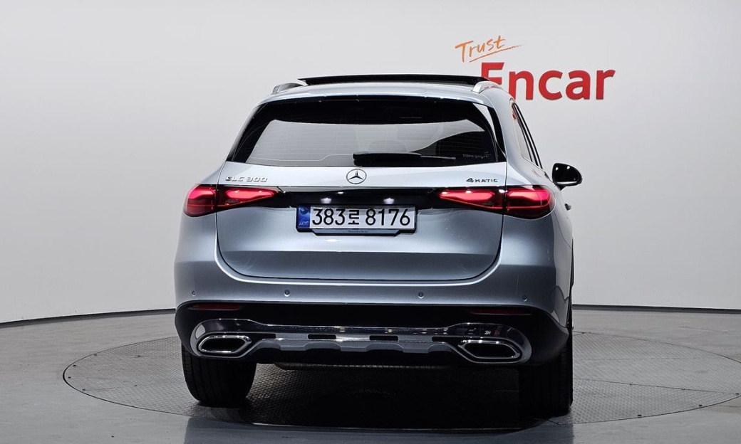 Mercedes-Benz GLC-Class GLC 300 4MATIC Avantgarde, 2025