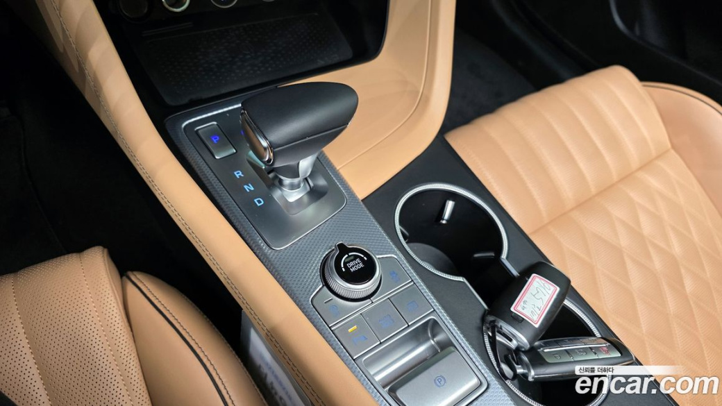 Genesis G70 Gasoline 2.0T 4WD, 2023