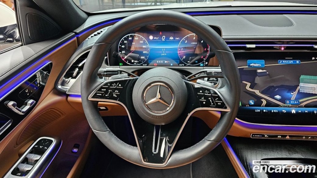 Mercedes-Benz E-Class E220d 4MATIC Exclusive, 2024