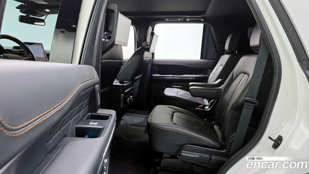 Ford Expedition Platinum 4WD, 2023